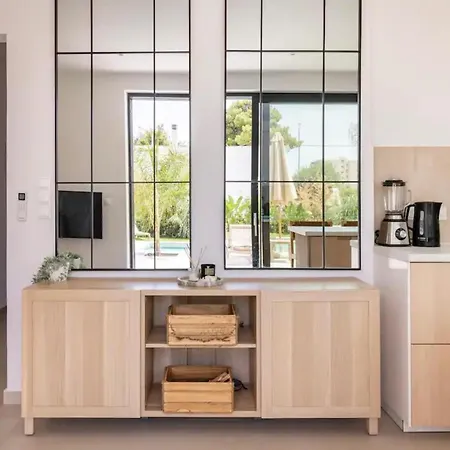 Kala - Private Pool & Sauna I Loutráki